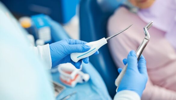 Root Canal Vs Tooth Extraction: What To Choose