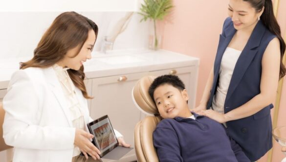 Pediatric Dentistry: 3 Key Ages for Your Child’s Dentist Visits