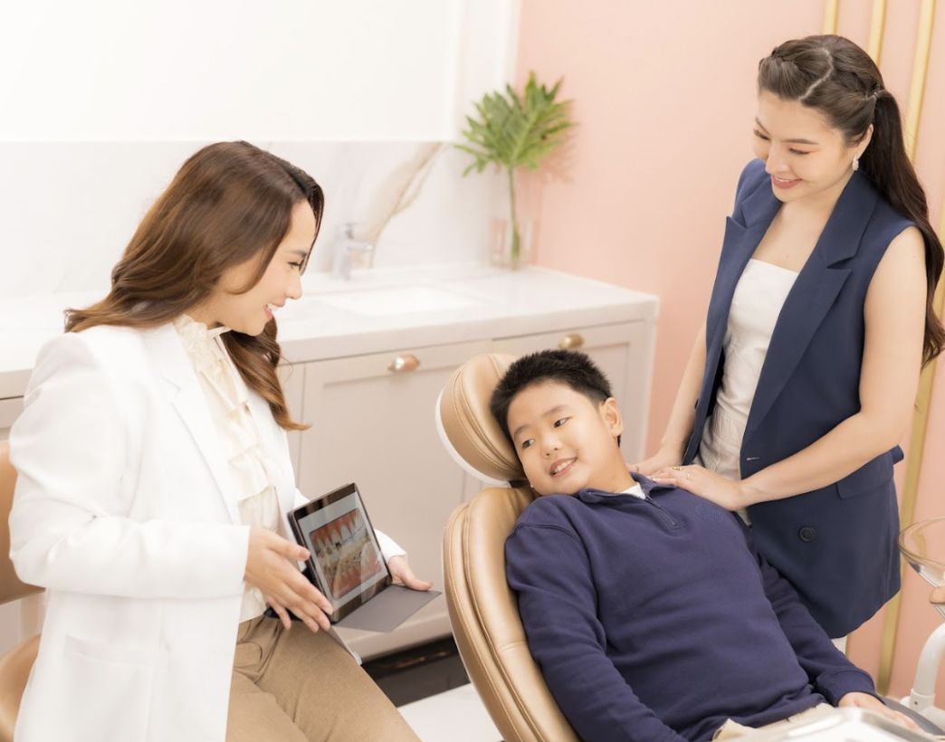 Pediatric Dentistry: 3 Key Ages for Your Child’s Dentist Visits