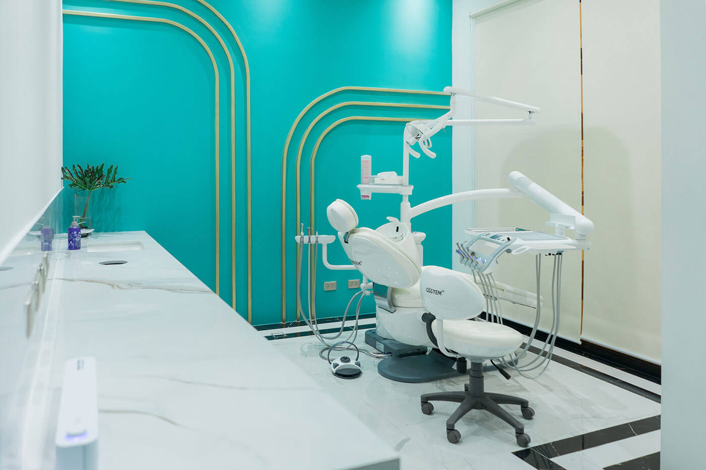 Mitsukoshi Treatment Room1